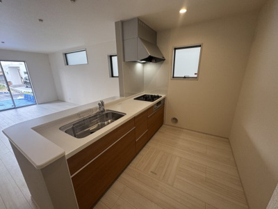 【キッチン】 | 与那原町与那原　第4（全2棟）1号棟 | 1号棟　使いやすいシステムキッチン♪