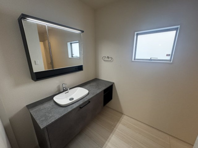 【独立洗面台】 | 与那原町与那原　第4（全2棟）1号棟 | 1号棟　オシャレで収納たっぷり洗面台♪