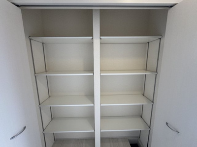 【玄関】 | 与那原町与那原　第4（全2棟）1号棟 | 1号棟　十分な収納付き玄関♪