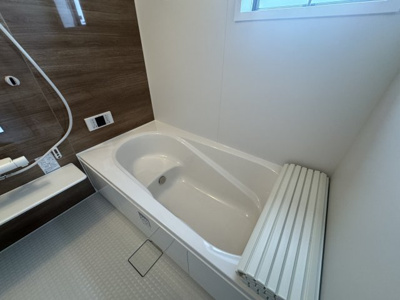 【浴室】 | 与那原町与那原　第4（全2棟）1号棟 | 1号棟　浴室換気乾燥機付き♪