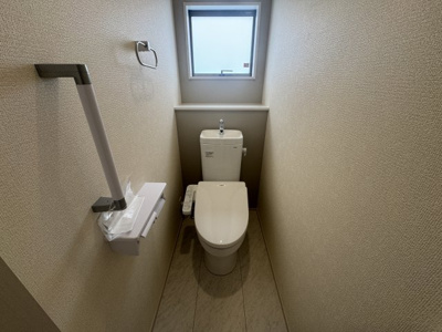 【トイレ】 | 与那原町与那原　第4（全2棟）1号棟 | 1号棟　温水洗浄便座♪