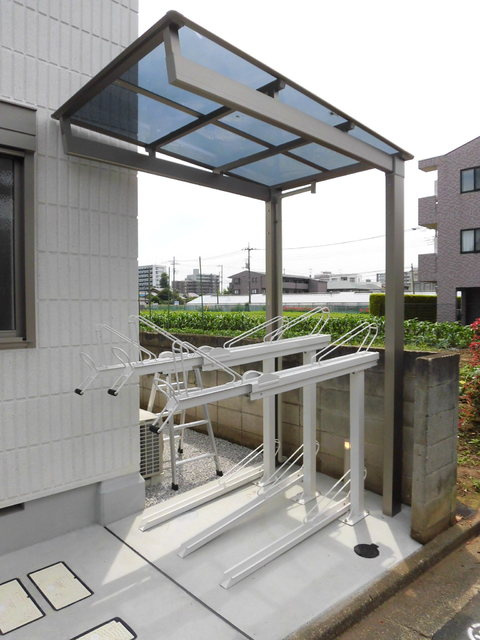 Ｖｉｌｌａｇｅ 調布のその他共用部分|屋根付き駐輪場