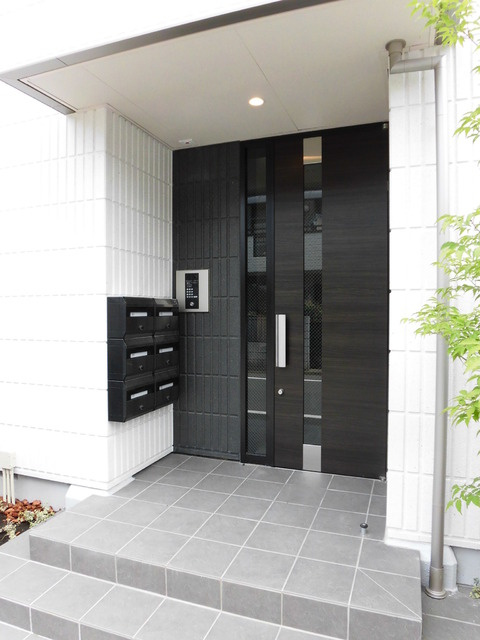 Ｖｉｌｌａｇｅ 調布のエントランス|オートロック