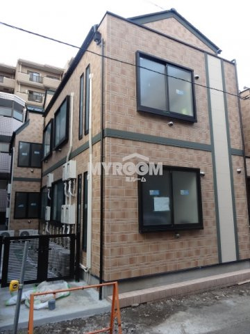 中野区東中野５丁目のアパートの外観|外観タイル貼り☆