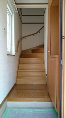 【玄関】 | ア・ラ・モード小坂Ｂ | 落ち着いた玄関です