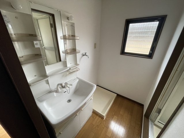 エキスパートⅡの洗面所