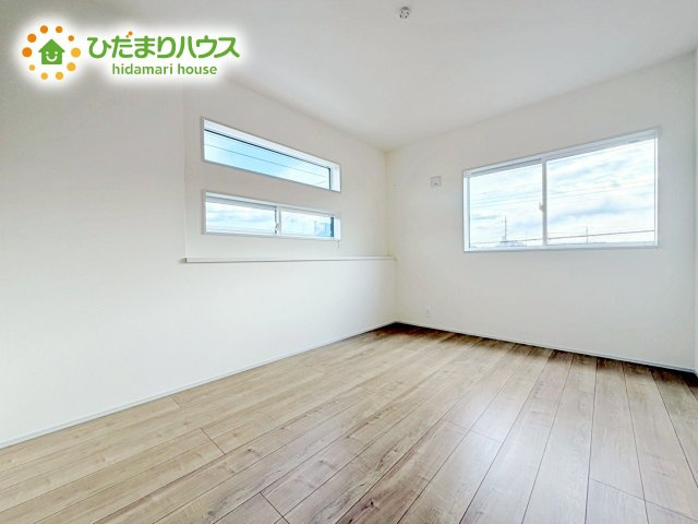 【洋室】 | 水戸市堀町3期　新築戸建 | 机にベットを置けば子供部屋の完成です！