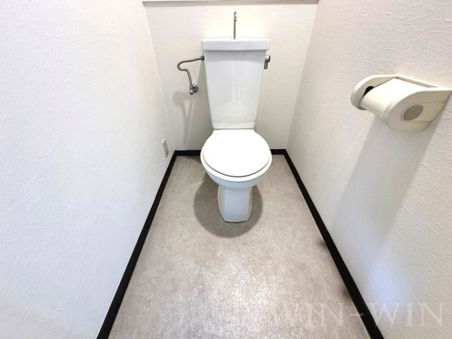 エスポア曙のトイレ|イメージ（同建物内別部屋の写真です）