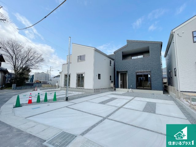 ★29(土)30(日)現地見学可能！★野洲市冨波甲　全3邸の外観|お客様に長く安心して住んでいだだける事にこだわった家づくり！住んでからのアフターサービスにもしっかりと取り組んでいます！