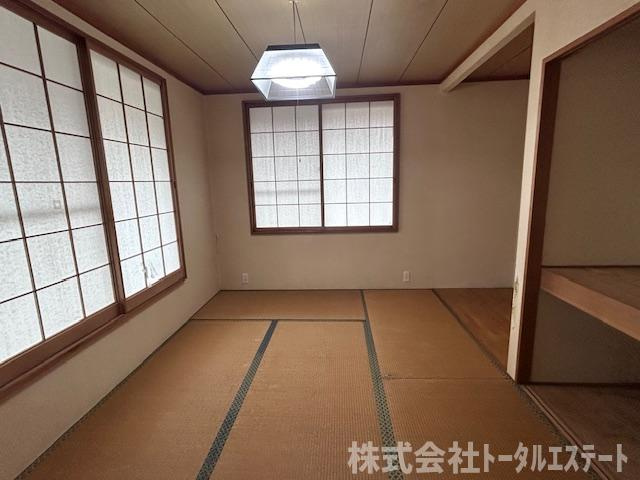 下関市長府川端2丁目2123番7の和室