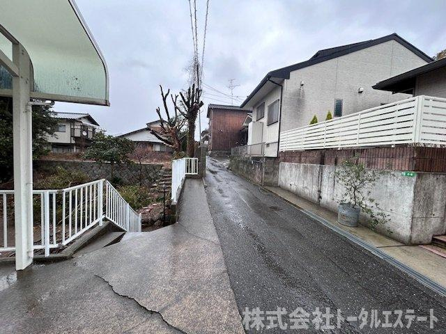 下関市長府川端2丁目2123番7の前面道路含む現地写真