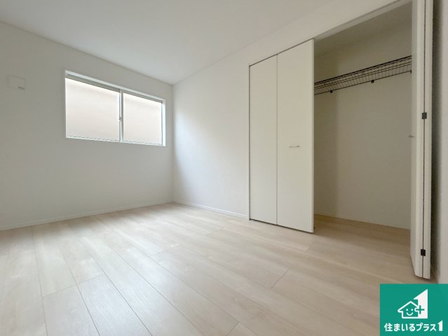 神戸市西区王塚台　第6期　新築一戸建ての洋室|シンプルな洋室は、自分好みのインテリアが楽しめます♪ご家族とインテリアや家具を選びに行くのは新築購入時の醍醐味の一つです。ぜひお楽しみください♪