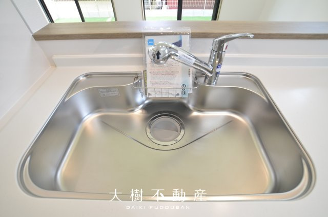 【キッチン】 | 座間市栗原中央1丁目　新築戸建て　全2棟【仲介手数料無料】