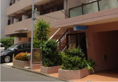 パークマンションのエントランス|出入り口