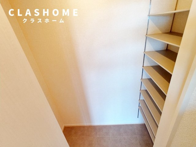 ローベルジュ　B　　刈谷市の賃貸ならクラスホーム刈谷店の収納