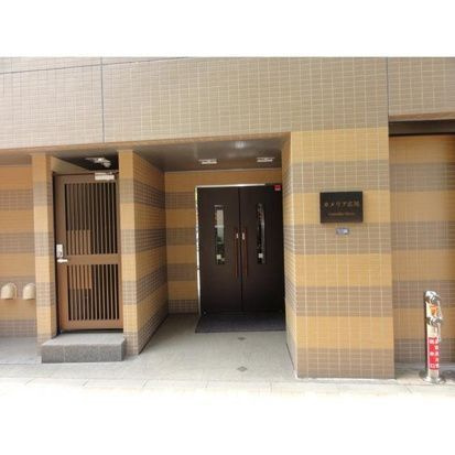 カメリア広尾のエントランス