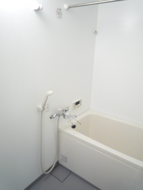 カメリア広尾の浴室