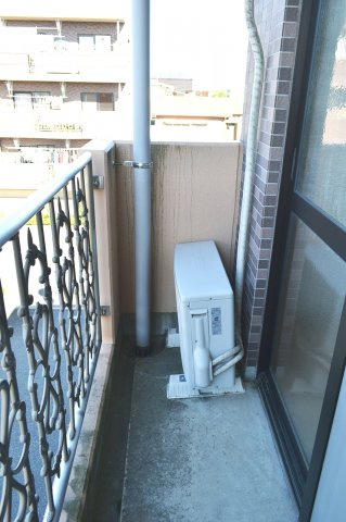 レジェン笠原弐番館のバルコニー|落ち着いた時間を過ごせるバルコニーです