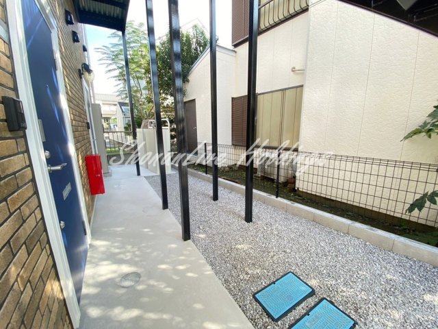 ハーミットクラブハウス衣笠のエントランス|開放的なエントランス♪