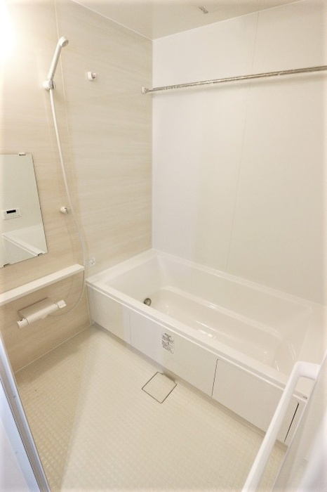 フォーリアAの浴室