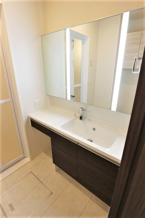 フォーリアAの独立洗面台