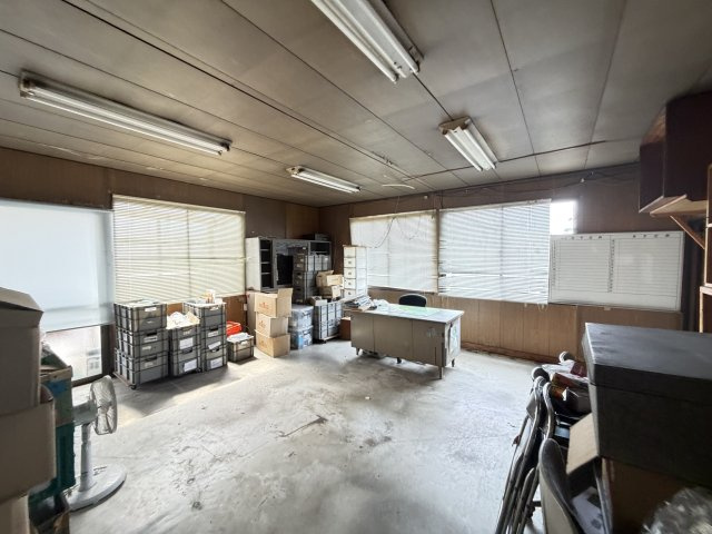 幸田町横落貸工場・倉庫のロビー