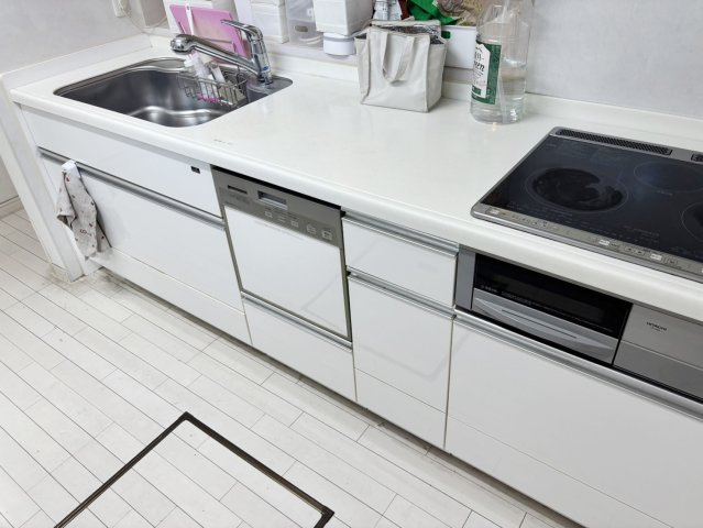 広島市佐伯区八幡5丁目　中古一戸建てのキッチン|IHクッキングヒーター・食洗機付きのキッチン