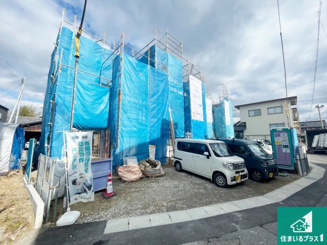 野洲市冨波甲　第3期　新築一戸建ての外観|周辺は落ち着いた街並みの住宅地！子育てがしやすい住環境です！まだ未完成ですが、現地でしかわからない事もございます。是非一度ご覧ください。