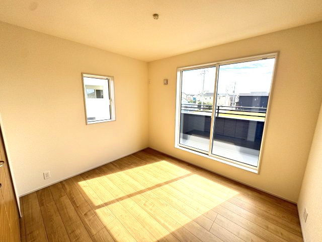 ブルーミングガーデン前橋市龍蔵寺町　1号棟の洋室|２階洋室２です♪