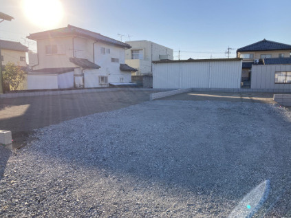 ブルーミングガーデン前橋市龍蔵寺町　1号棟の前面道路含む現地写真|前面道路含む現地写真です