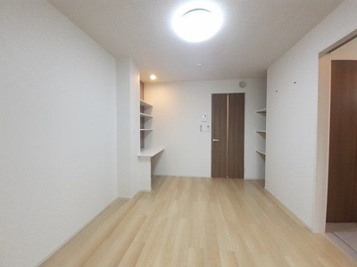 【内装】 | サラ