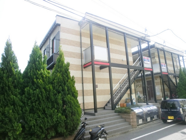 レオパレスジュネス