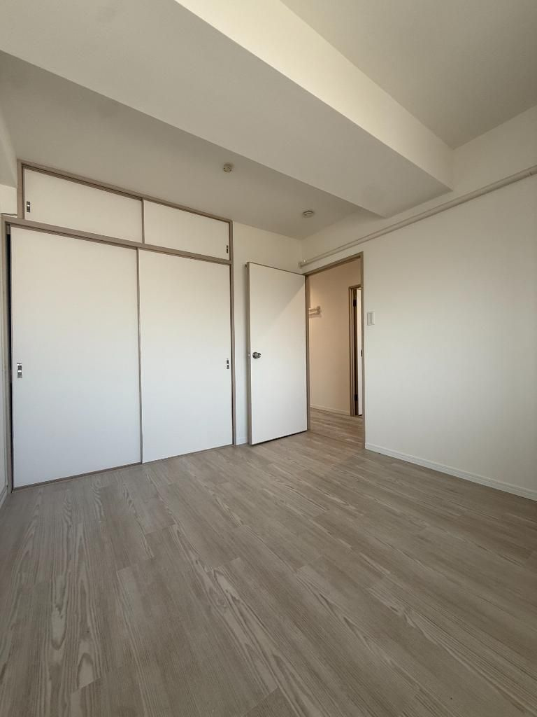 羽村市五ノ神４丁目の中古マンションの洋室