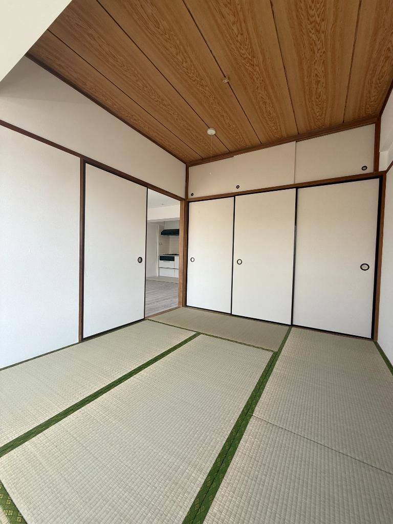 羽村市五ノ神４丁目の中古マンションの和室