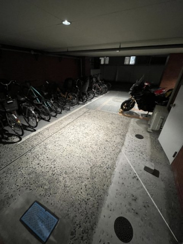 ヴィラロイヤル三番町のその他共用部分|駐輪場