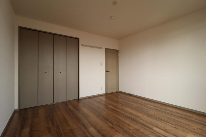 エクシード平野　A棟の洋室