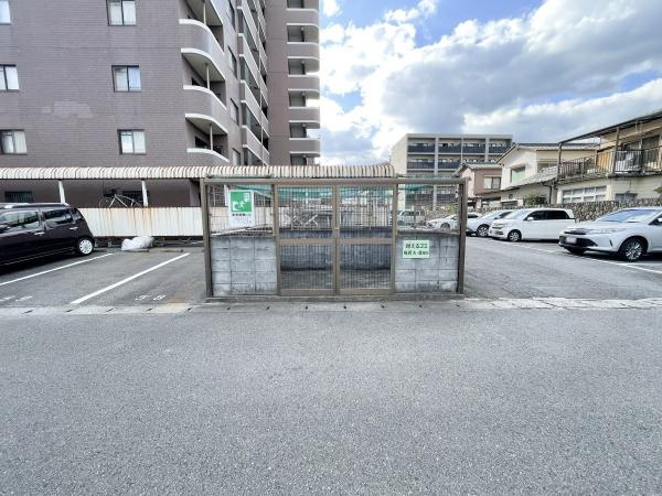 シーサイド平田のその他共用部分|敷地内にゴミステーションが設置されています！日々のごみ出しもスムーズ♪