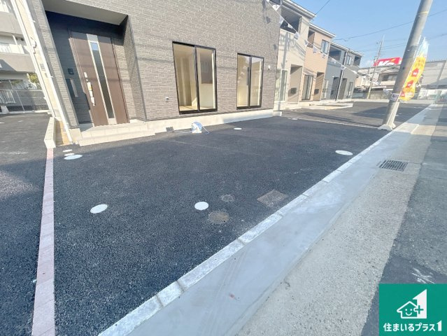 神戸市西区王塚台　第6期　新築一戸建ての駐車場|駐車スペース！散水栓があるので、こまめに愛車を洗えます！