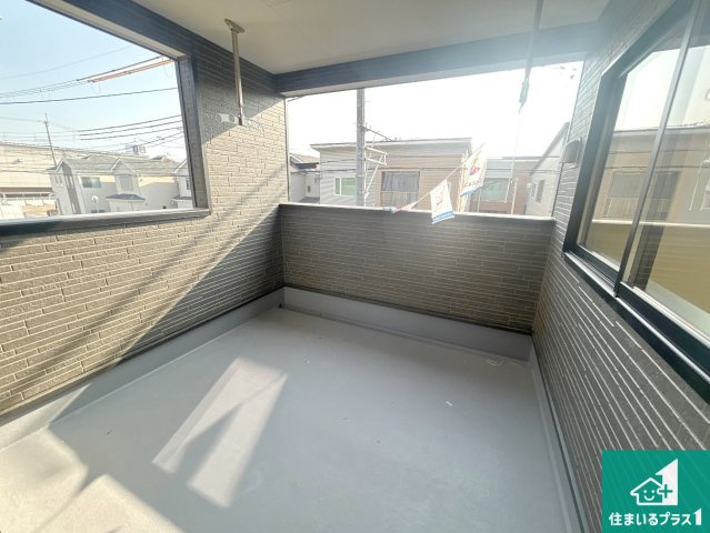 神戸市西区王塚台　第6期　新築一戸建てのバルコニー|ワイドバルコニーは洗濯物を干すスペースが広いのでご家族が多くても安心！