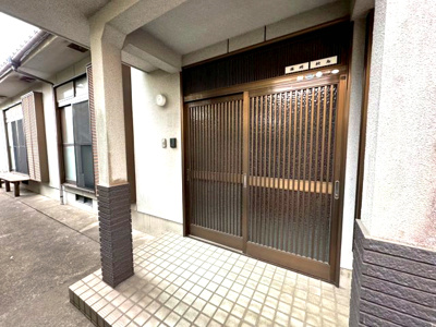 【玄関】 | 霧島市国分中央4丁目