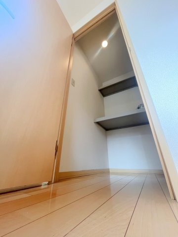 ハレルヤSHOJIの収納