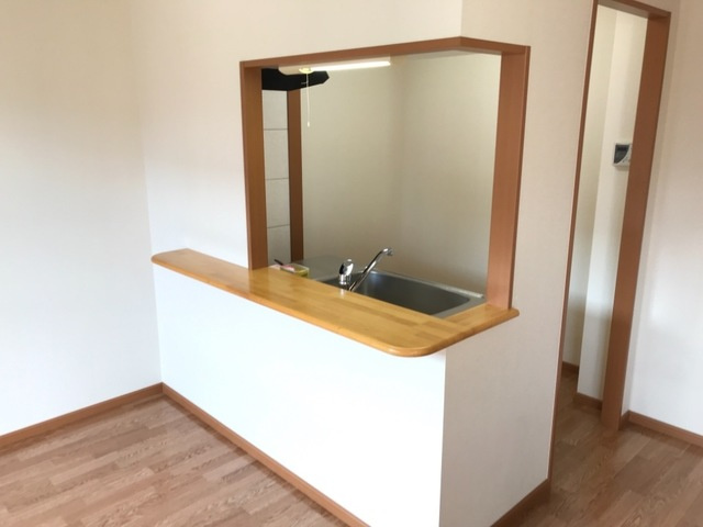 ディアベルジュⅡのキッチン|カウンターキッチン