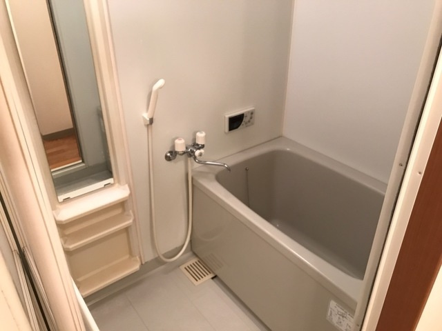 ディアベルジュⅡの浴室|バス