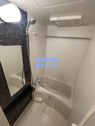 エスリードレジデンス大阪難波の浴室|日々の疲れを癒すお風呂付です