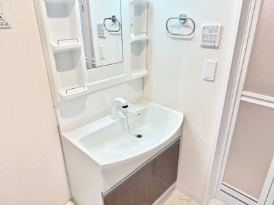 【洗面所】 | リヤン