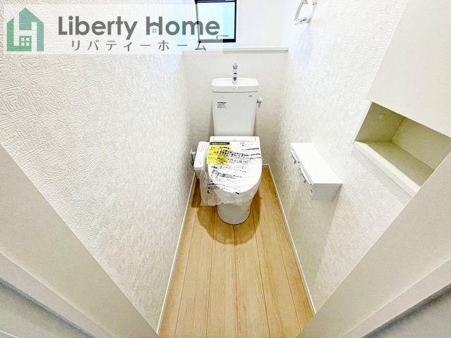 高萩市高萩第3　新築戸建　2号棟のトイレ