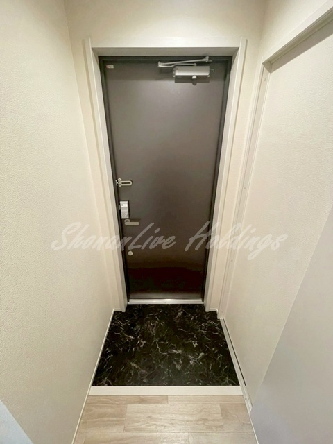 A・R横浜の玄関|シューズボックス付き♪
