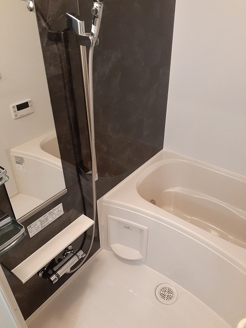 ピーノ　グランデの浴室|バス