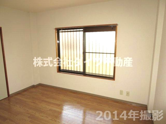 マンションイレブンの洋室|西洋室