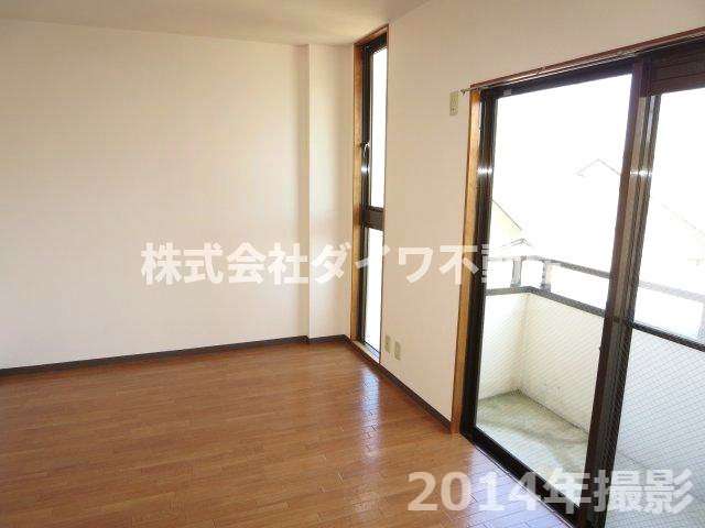 マンションイレブンの洋室|東洋室